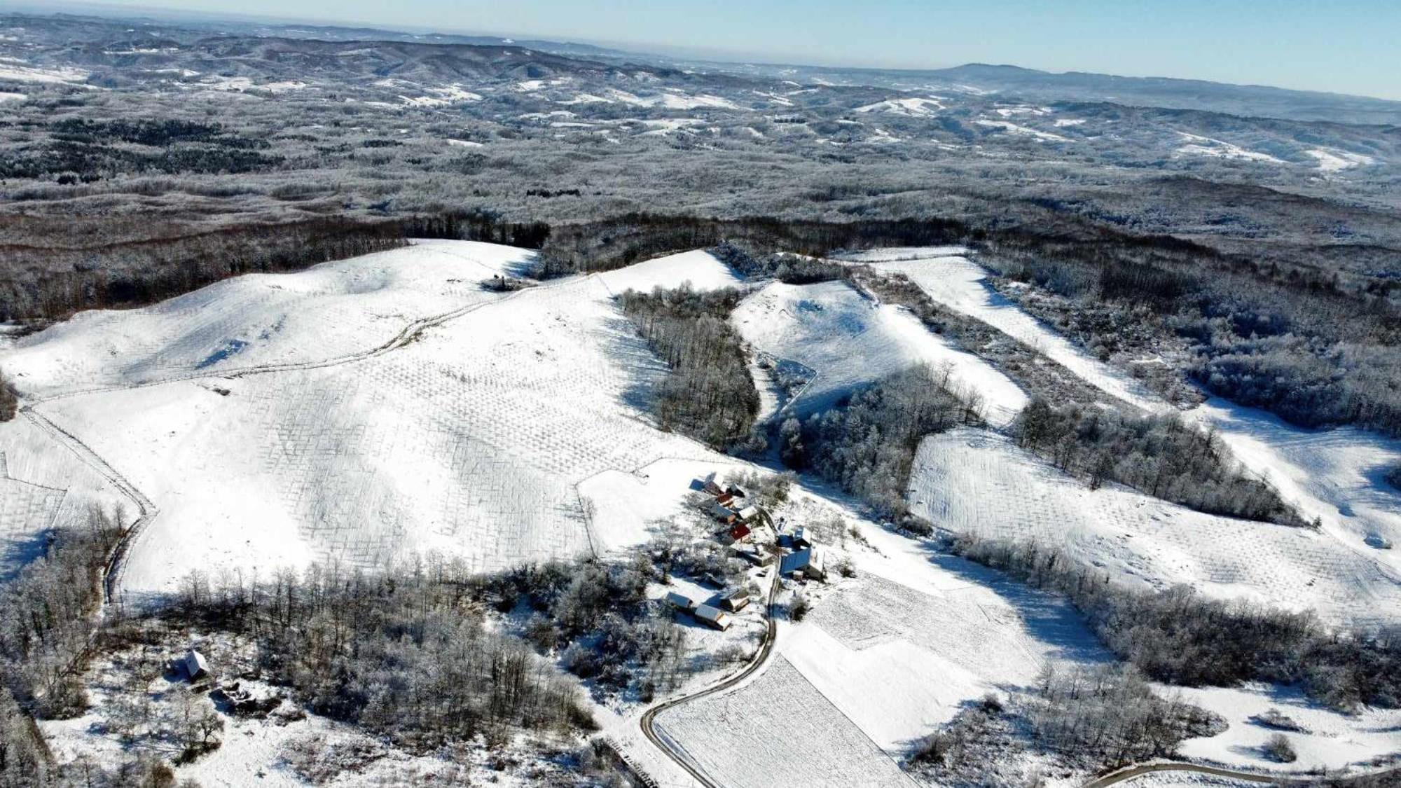 Ruralna Kuca Za Odmor Kablarovo Brdo Pension Krnjak Buitenkant foto