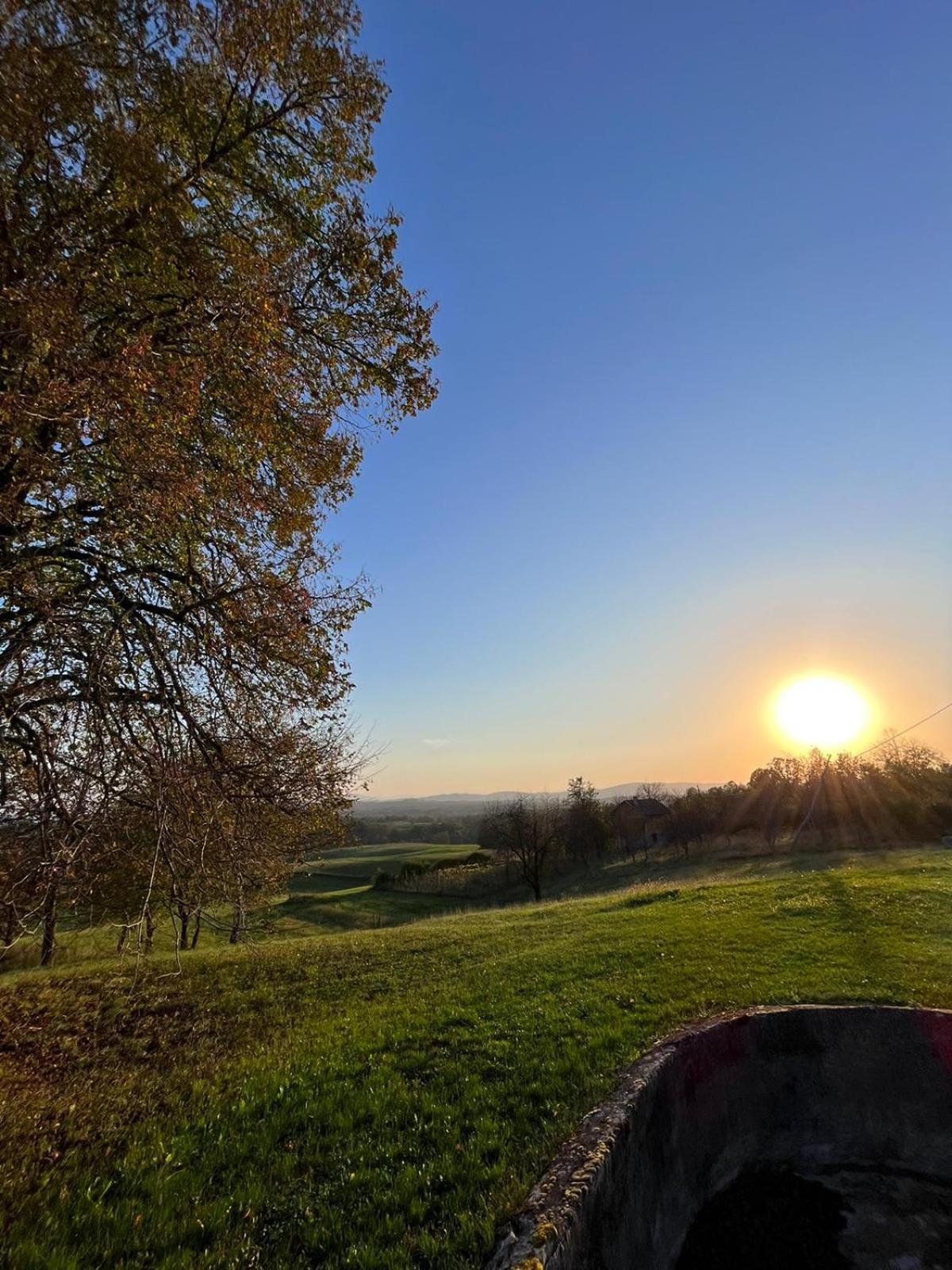 Ruralna Kuca Za Odmor Kablarovo Brdo Pension Krnjak Buitenkant foto